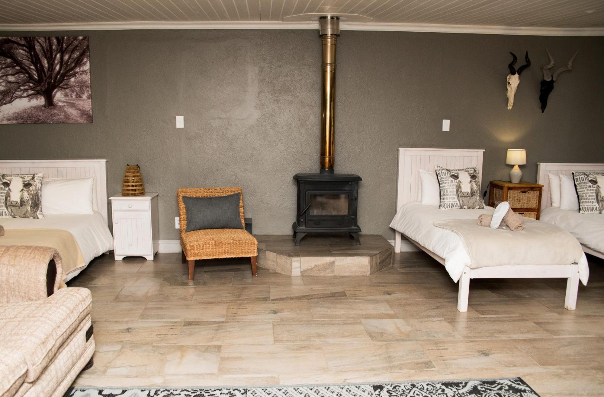 Desert Wind Private Guest And Game Farm Montagu Eksteriør bilde